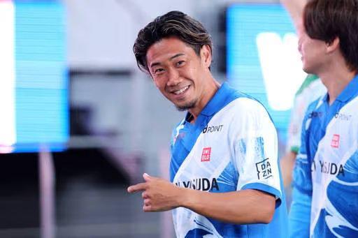 德媒：多特在日本人气超高，向香川真司敞开退役后大门